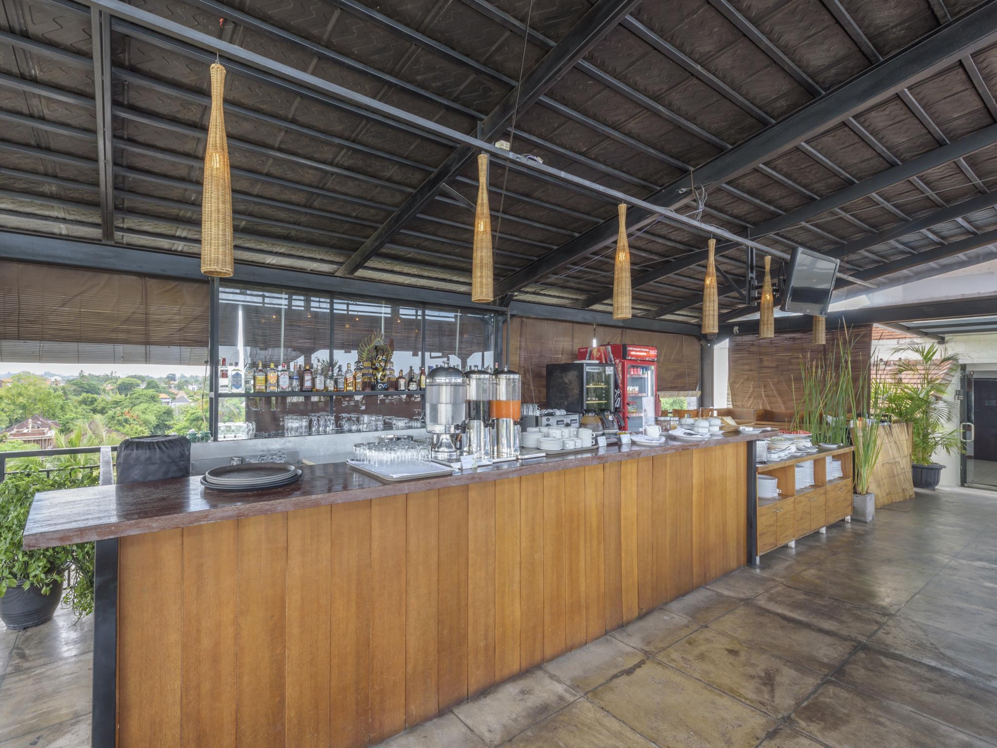 Umalas Hotel & Residence Seminyak  Exterior photo
