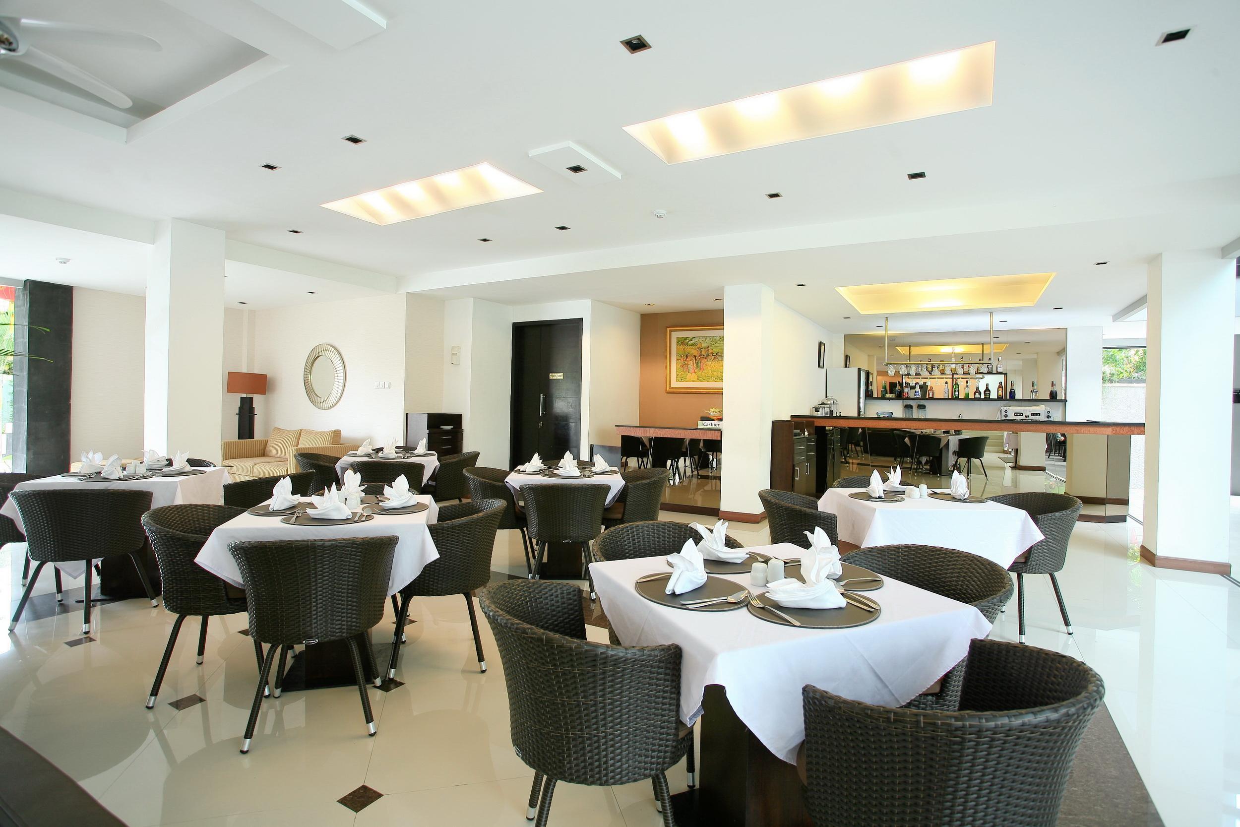 Umalas Hotel & Residence Seminyak  Exterior photo